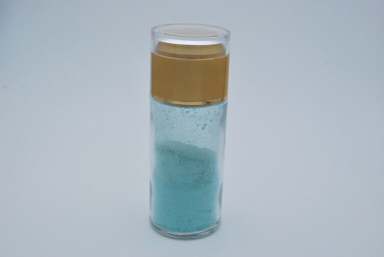 Fungicide Copper oxychloride 698g+Cymoxanil 42g WP